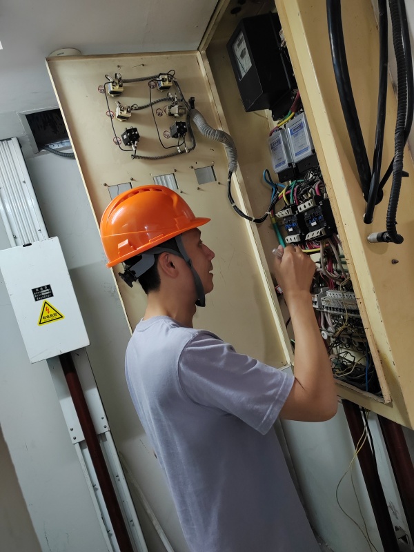 1723427644870578.jpg 03弘业大厦_副本.jpg